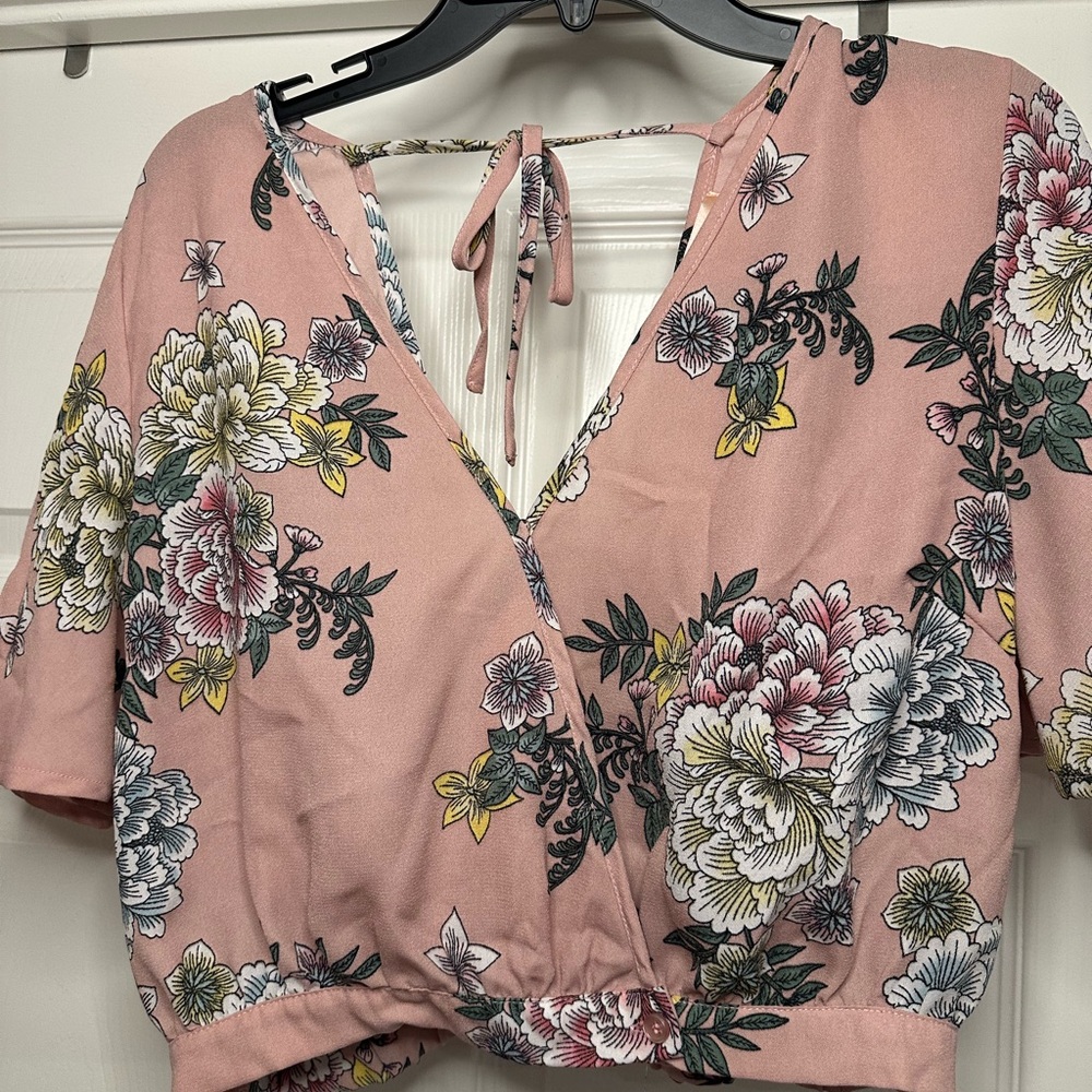 Band of Gypsies Pink Tie Front Crop Blouse